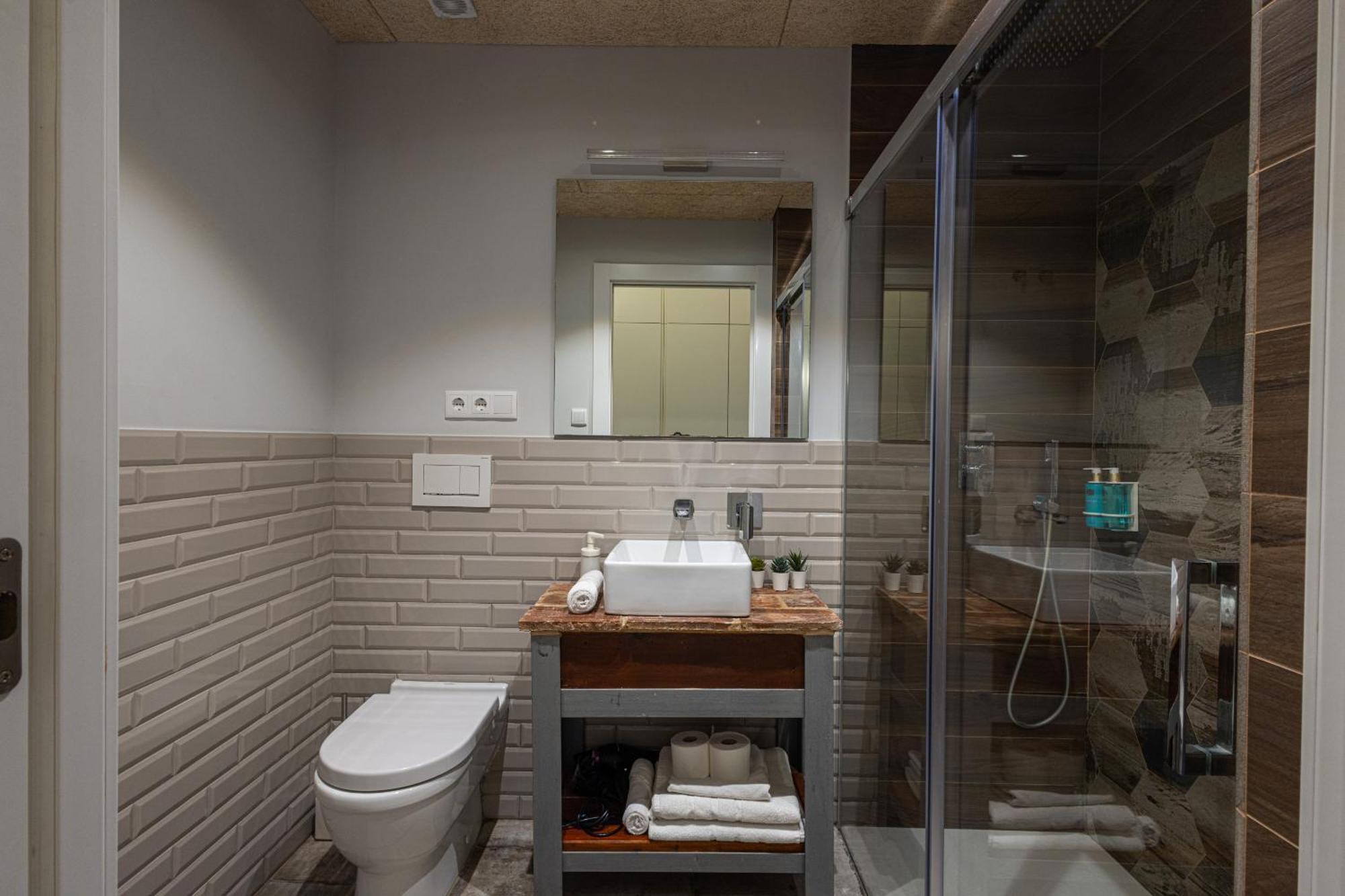 Florit Flats - Center Modern 1Br 2Bth Terrace Wi-Fi Ac Daire Valensiya Dış mekan fotoğraf